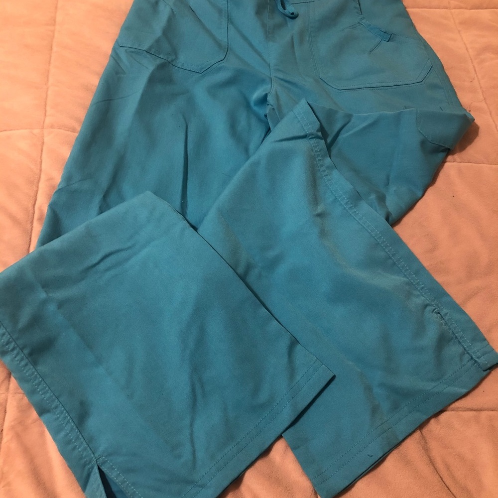 Scrub set - Picture 6 of 6